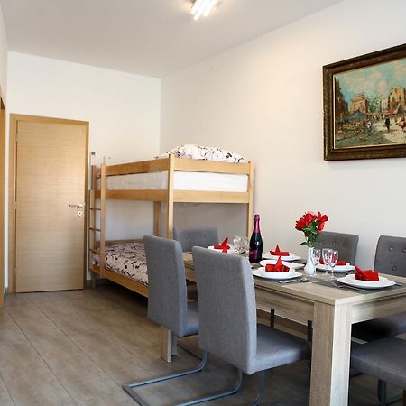 Charming San Simon Beach Apartment Jn Izola Luaran gambar