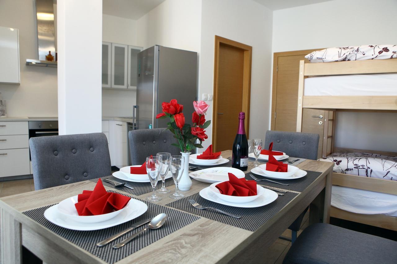 Charming San Simon Beach Apartment Jn Izola Luaran gambar