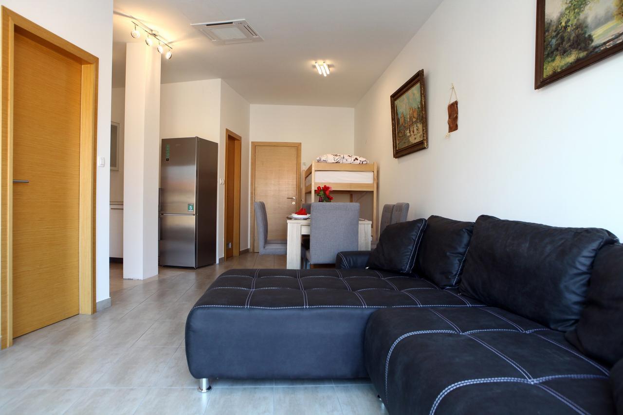 Charming San Simon Beach Apartment Jn Izola Luaran gambar