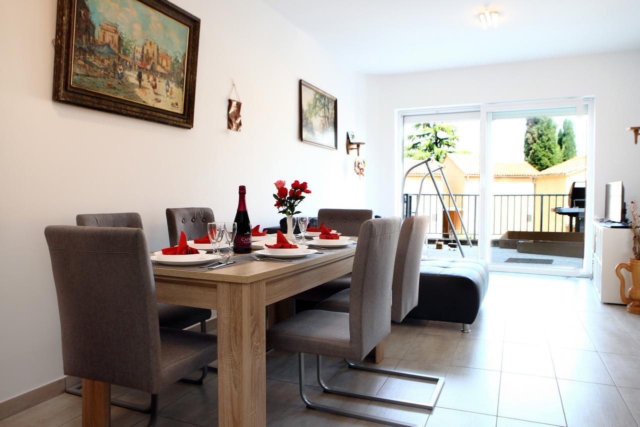 Charming San Simon Beach Apartment Jn Izola Luaran gambar
